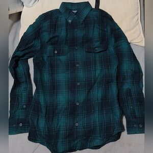 Faded Glory Size:S/CH (34-36) Green button-up Used, refer to photos